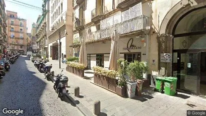 Gewerbeflächen zur Miete in Neapel Municipalità 1 – Foto von Google Street View