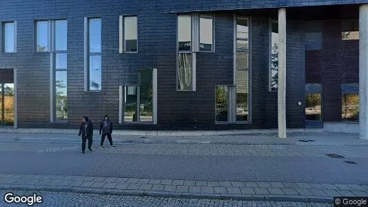 Gewerbeflächen zur Miete i Hyllie – Foto von Google Street View