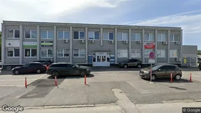 Lokaler til leje i Trnava - Foto fra Google Street View