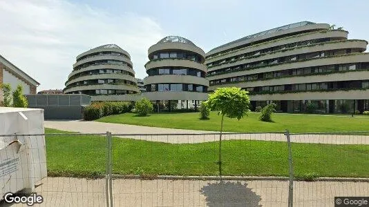 Büros zur Miete i Szegedi – Foto von Google Street View