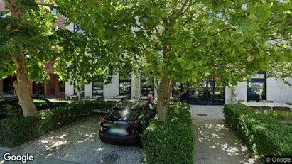 Commercial properties for rent in Budapest Óbuda-Békásmegyer - Photo from Google Street View