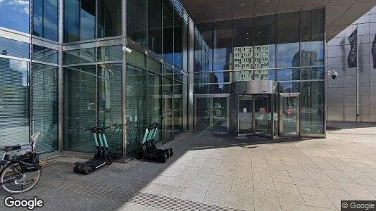 Toimistotilat Vuokrattavana i Varsova Wawer - Kuva Google Street Viewstä