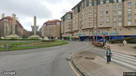 Warehouses for rent i Gijón - Photo from Google Street View