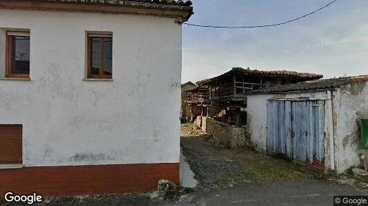 Industrial properties for rent i Noreña - Photo from Google Street View