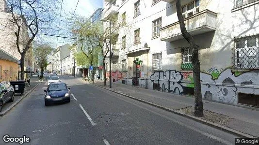Bedrijfsruimtes te huur i Location is not specified - Foto uit Google Street View