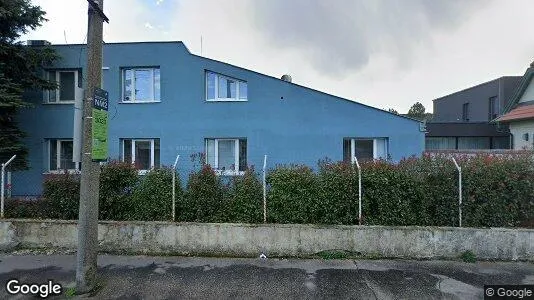 Bedrijfsruimtes te huur i Location is not specified - Foto uit Google Street View