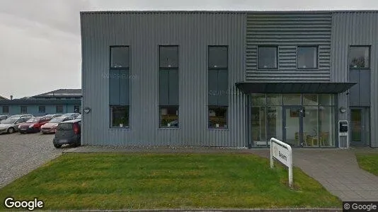 Varastot Vuokrattavana i Them - Kuva Google Street Viewstä