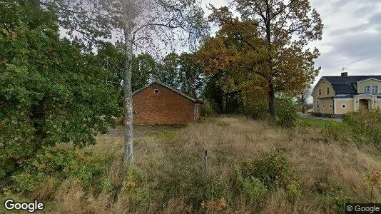 Nieruchomości komercyjne Na sprzedaż i Mellerud - Zdjęcie z Google Street View