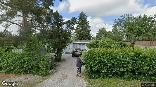 Bostadsfastigheter till salu i Salo – Foto från Google Street View