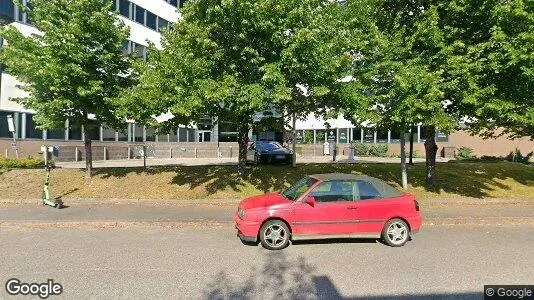 Gewerbeflächen zur Miete i Helsinki Läntinen – Foto von Google Street View