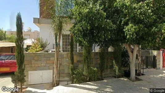Lagerlokaler til salg i Limassol - Foto fra Google Street View