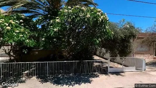Lokaler til salgs i Larnaca – Bilde fra Google Street View