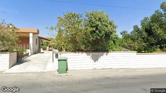 Lager zum Kauf i Ypsonas – Foto von Google Street View
