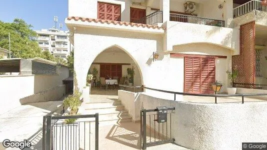 Nieruchomości komercyjne Na sprzedaż i Larnaca - Zdjęcie z Google Street View