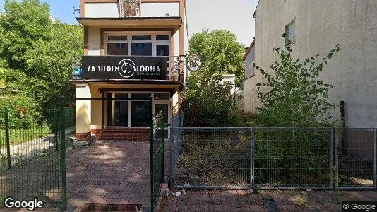 Office spaces for sale i Ostrowiecki - Photo from Google Street View