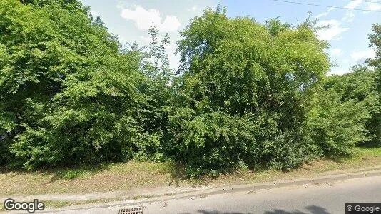 Office spaces for rent i Poznański - Photo from Google Street View