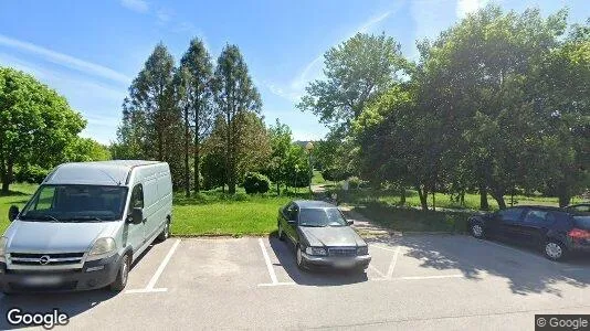 Toimistotilat Vuokrattavana i Radom - Kuva Google Street Viewstä