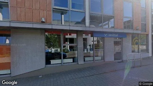 Kontorslokaler för uthyrning i Kielce – Foto från Google Street View