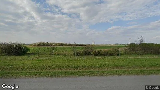 Office spaces for rent i Poznański - Photo from Google Street View