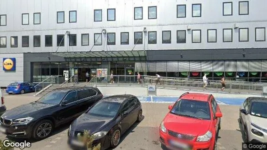 Toimistotilat Vuokrattavana i Varsova Wawer - Kuva Google Street Viewstä