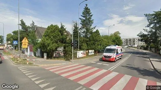 Office spaces for rent i Poznański - Photo from Google Street View