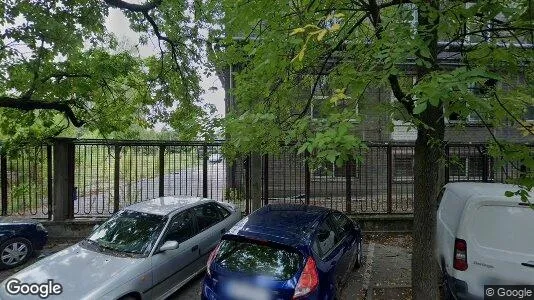 Toimistotilat Vuokrattavana i Varsova Wawer - Kuva Google Street Viewstä