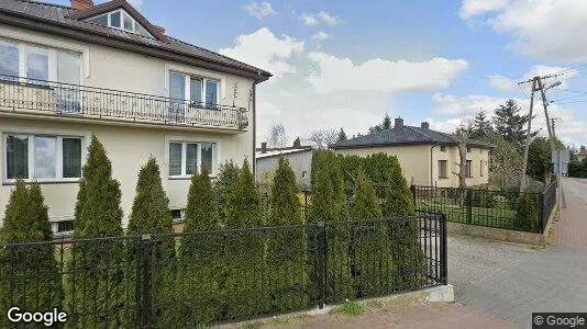 Toimistotilat Vuokrattavana i Pruszkowski - Kuva Google Street Viewstä