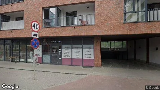 Bedrijfsruimtes te huur i Location is not specified - Foto uit Google Street View
