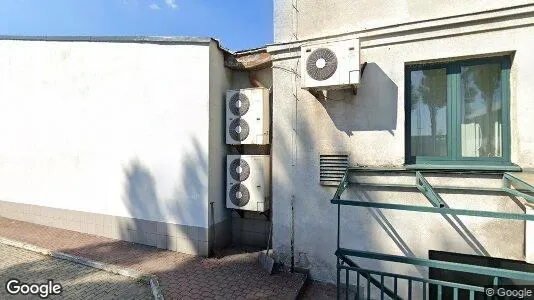 Liikekiinteistöt Vuokrattavana i Varsova Praga-Północ - Kuva Google Street Viewstä