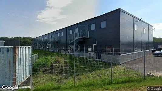 Teollisuuskiinteistöt Vuokrattavana i Lundby - Kuva Google Street Viewstä