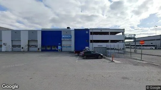 Industrial properties for rent i Huddinge - Photo from Google Street View