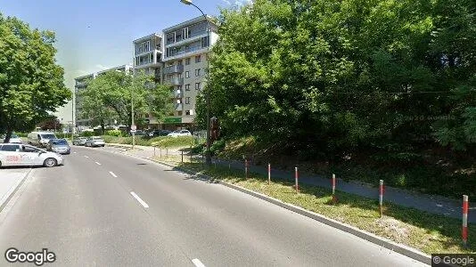 Nieruchomości komercyjne Do wynajęcia i Location is not specified - Zdjęcie z Google Street View
