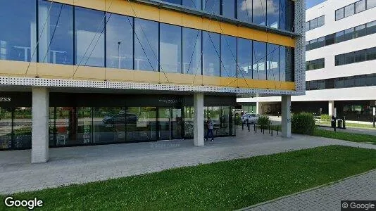 Liikekiinteistöt Vuokrattavana i Location is not specified - Kuva Google Street Viewstä