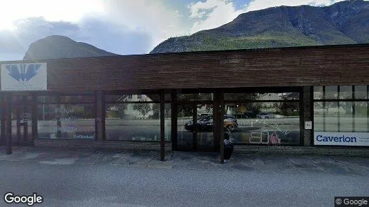 Liikekiinteistöt Myynnissä i Årdal - Kuva Google Street Viewstä