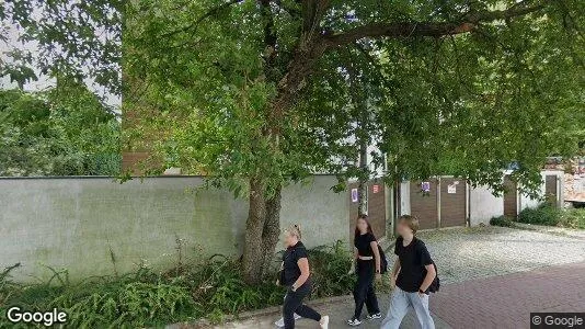 Toimistotilat Vuokrattavana i Varsova Ochota - Kuva Google Street Viewstä
