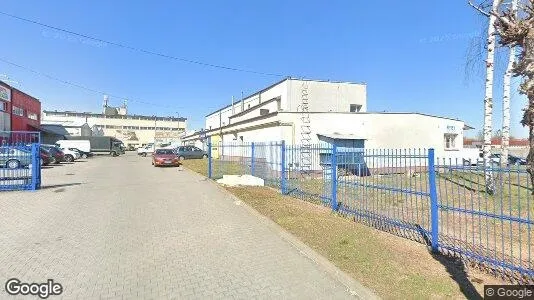 Espacios de oficina En alquiler i Kielce - Foto de Google Street View