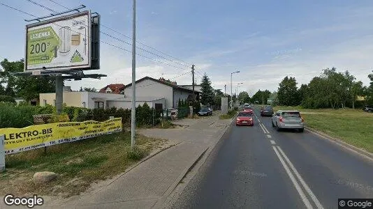 Office spaces for rent i Poznański - Photo from Google Street View