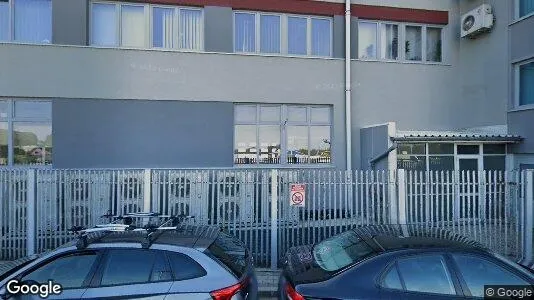 Espacios de oficina En alquiler i Location is not specified - Foto de Google Street View