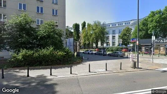 Lokale biurowe Do wynajęcia i Location is not specified - Zdjęcie z Google Street View