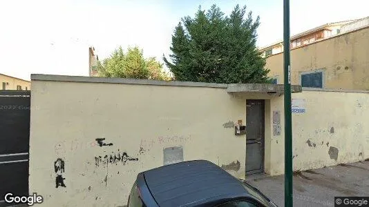 Office spaces for sale i Secondigliano - Photo from Google Street View