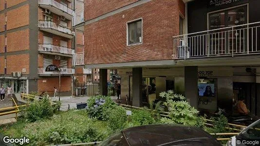Nieruchomości komercyjne Na sprzedaż i Arenella - Zdjęcie z Google Street View