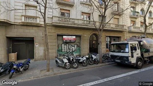 Büros zur Miete i Barcelona Eixample – Foto von Google Street View