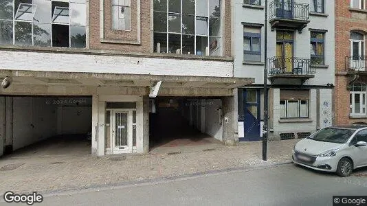 Commercial properties for rent i Brussels Elsene - Photo from Google Street View