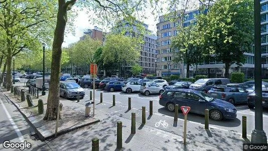 Commercial properties for rent i Brussels Elsene - Photo from Google Street View