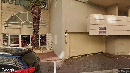 Commercial properties for rent i Nice - Photo from Google Street View