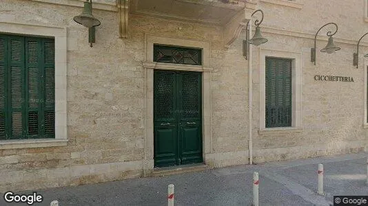 Toimistotilat Vuokrattavana i Limassol - Kuva Google Street Viewstä