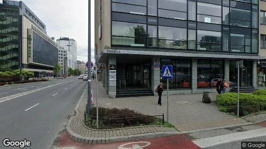 Toimistotilat Vuokrattavana i Varsova Wola - Kuva Google Street Viewstä