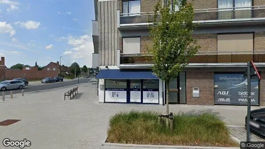 Företagslokaler till salu i Oostrozebeke – Foto från Google Street View