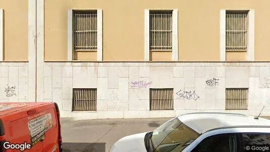 Bedrijfsruimtes te huur i Location is not specified - Foto uit Google Street View