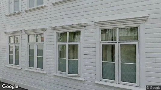 Bedrijfsruimtes te koop i Risør - Foto uit Google Street View